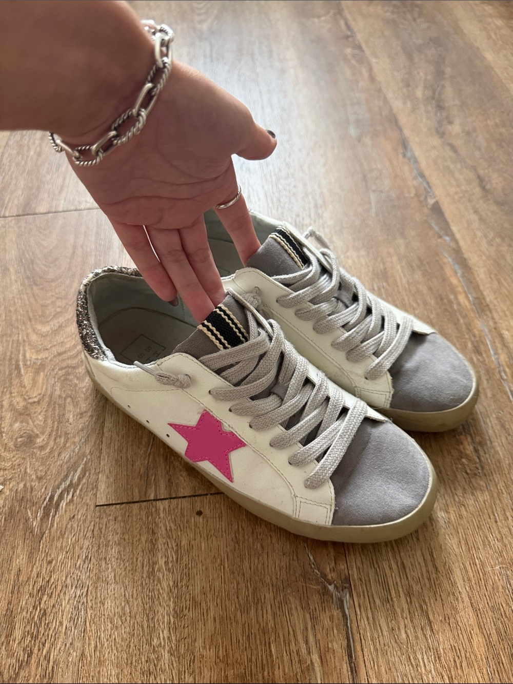 ShuShop White Sneakers with Pink Star and Gray Accents
